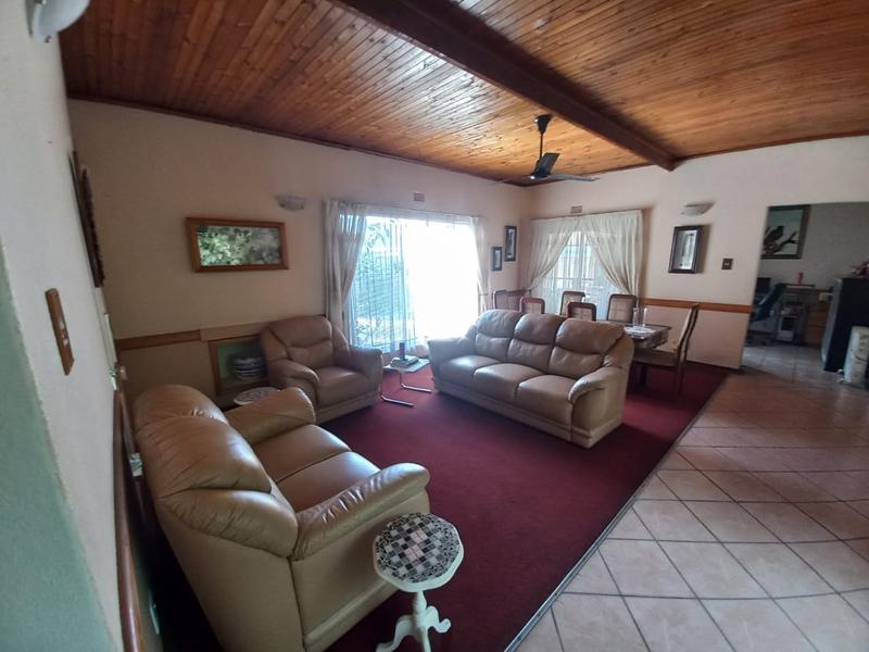 3 Bedroom Property for Sale in Vaalpark Free State